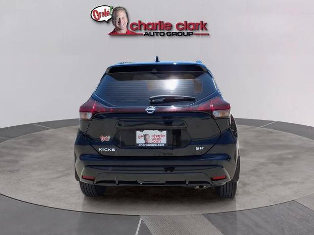 Certified 2024 Nissan Kicks SR FWD image 4