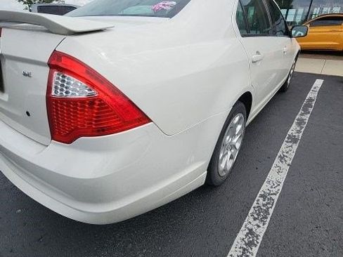 Used 2010 Ford Fusion SE FWD image 9
