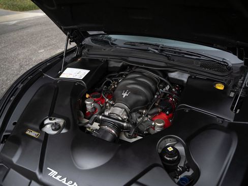 Used 2009 Maserati GranTurismo S RWD image 62