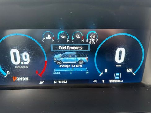 Used 2022 Ford F150 Lariat w/ FX4 Off-Road Package AWD/4WD image 12