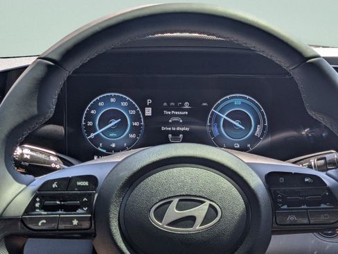 New 2025 Hyundai Elantra SEL FWD image 27