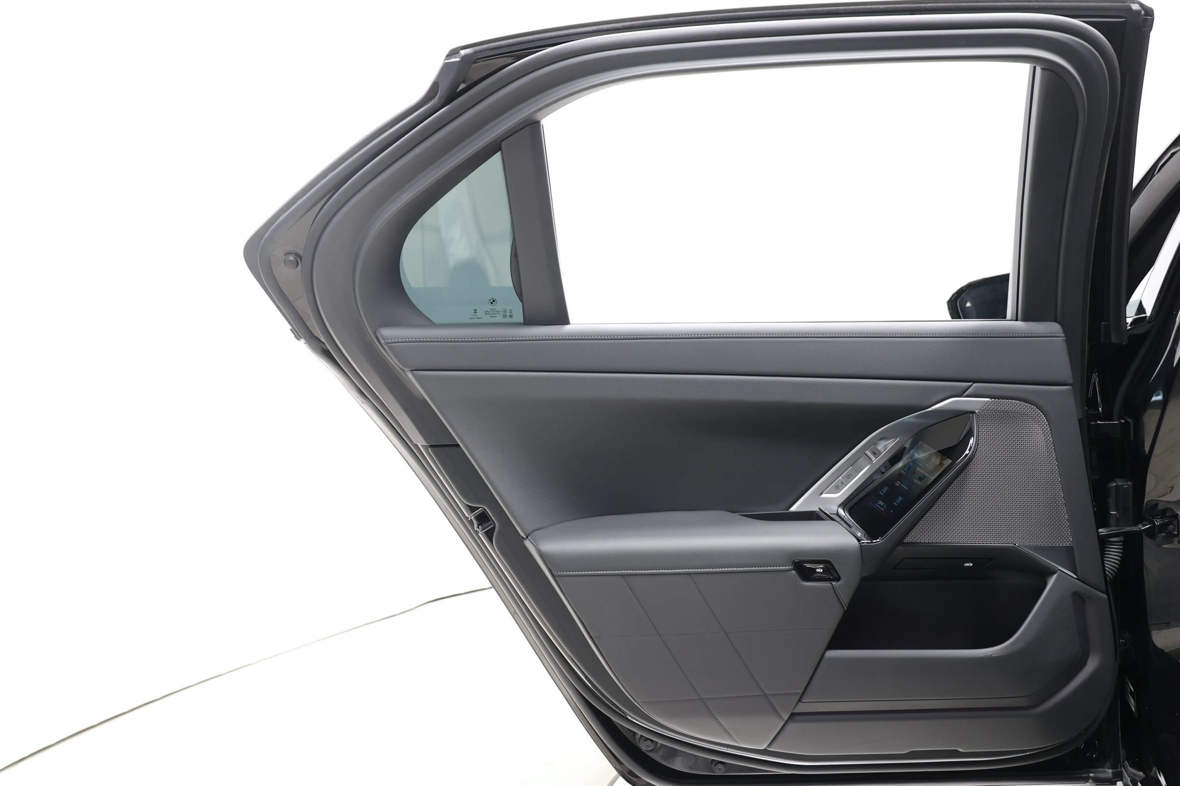 Used 2025 BMW 740i RWD image 51