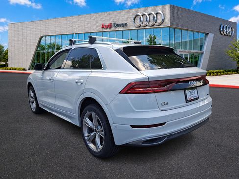 Certified 2023 Audi Q8 Premium w/ Convenience Package AWD/4WD image 4