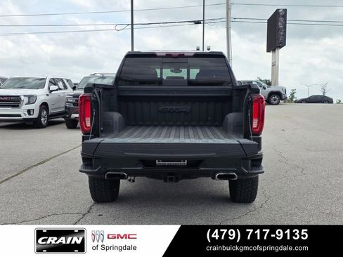 Used 2022 GMC Sierra 1500 AT4 w/ AT4 Premium Package AWD/4WD image 7