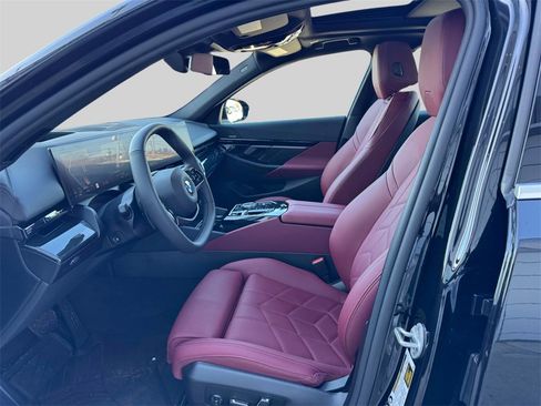 Certified 2026 BMW 530i xDrive w/ Premium Package image 11