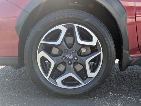 Used 2019 Subaru Crosstrek 2.0i Limited w/ Moonroof Package w/Navigation AWD/4WD image 14