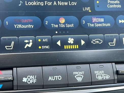 Used 2018 Acura TLX V6 w/ Technology Package FWD image 27