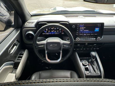 Used 2024 Chevrolet Colorado ZR2 w/ ZR2 Convenience Package III image 36