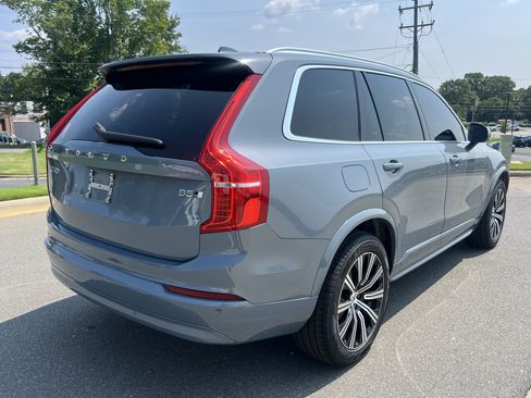 Used 2023 Volvo XC90 B5 Core AWD/4WD image 9