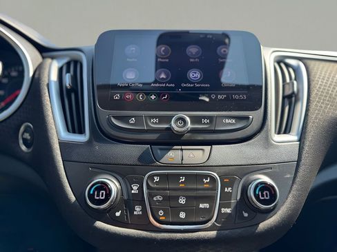 Used 2023 Chevrolet Malibu LT image 21