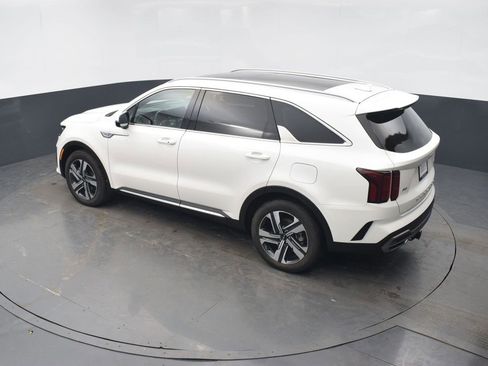 Used 2022 Kia Sorento SX w/ Panoramic Sunroof Package image 40