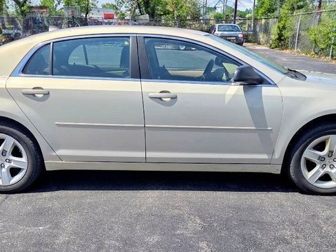 Used 2012 Chevrolet Malibu LS w/ LS Uplevel Package FWD image 5