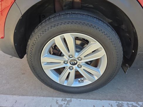 Used 2017 Kia Sportage LX w/ Paint Protection Package image 31