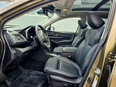 Used 2023 Subaru Ascent Limited w/ Technology Package AWD/4WD image 18