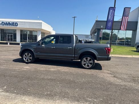 Used 2017 Ford F150 Limited AWD/4WD image 9