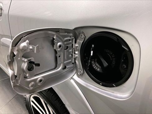 Used 2022 Toyota 4Runner Limited AWD/4WD image 43