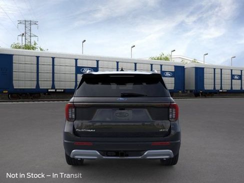 New 2026 Ford Explorer Platinum AWD/4WD image 5