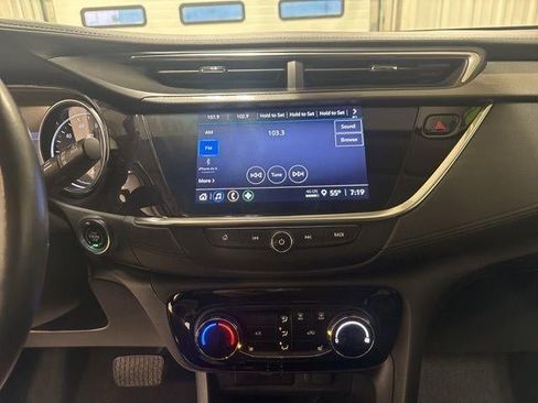 Used 2022 Buick Encore GX Preferred w/ Cold Weather Comfort Package image 19