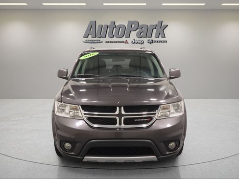 Used 2016 Dodge Journey SXT w/ Comfort/Convenience Group AWD/4WD image 4