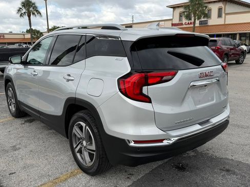 Used 2018 GMC Terrain SLT w/ Infotainment Package II FWD image 8