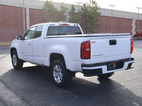 Used 2022 Chevrolet Colorado LT w/ Fleet Safety Package image 5