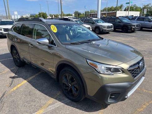 Certified 2022 Subaru Outback Touring XT AWD/4WD image 3