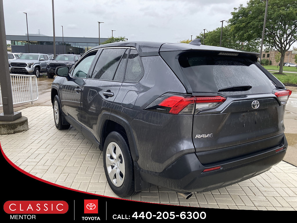 Used 2023 Toyota RAV4 LE FWD image 2