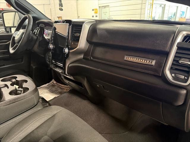 Certified 2025 RAM 2500 Big Horn AWD/4WD image 7