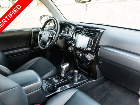 Used 2024 Toyota 4Runner TRD Off-Road Premium AWD/4WD image 11