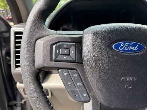 Used 2018 Ford F150 XLT w/ Equipment Group 302A Luxury image 21