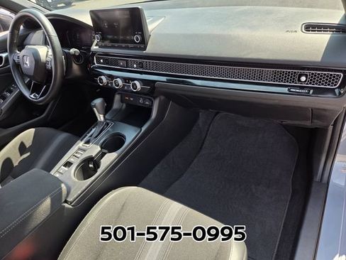 Used 2024 Honda Civic Sport image 17