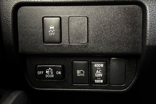 Certified 2023 Toyota Tacoma TRD Off-Road AWD/4WD image 28