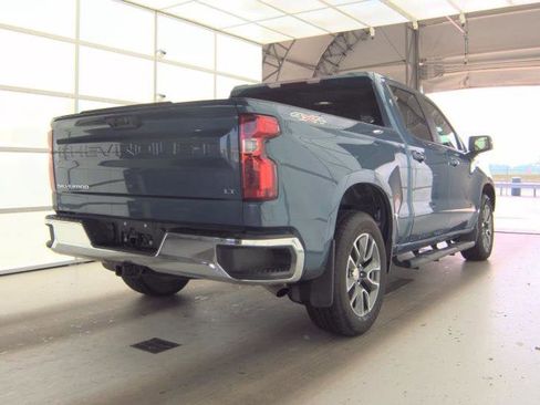 Certified 2024 Chevrolet Silverado 1500 LT AWD/4WD image 3