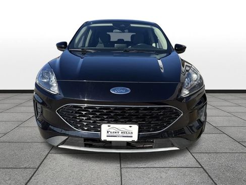 Used 2020 Ford Escape SE image 13