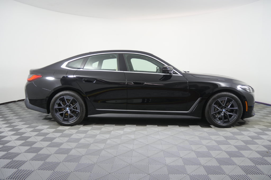 Certified 2025 BMW i4 eDrive40 w/ Premium Package RWD image 3