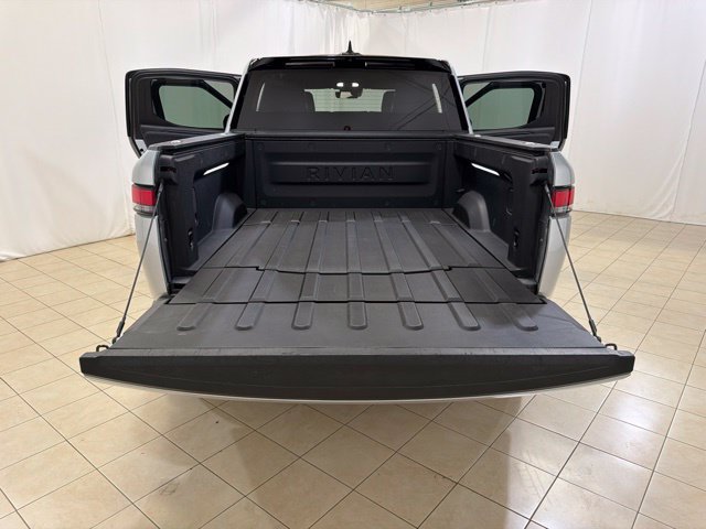 Used 2023 Rivian R1T Adventure Dual AWD/4WD image 28