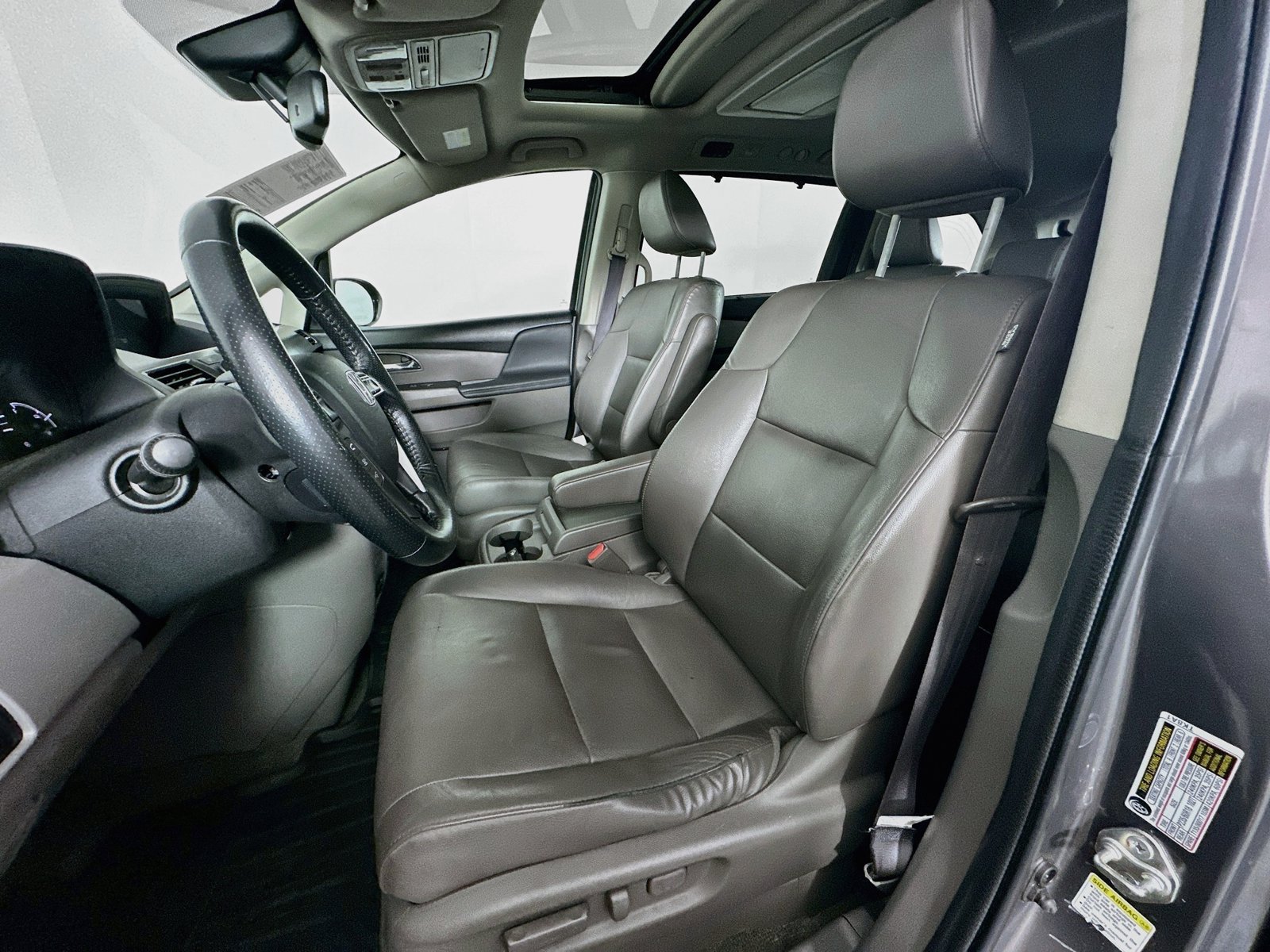 Used 2015 Honda Odyssey Touring image 21