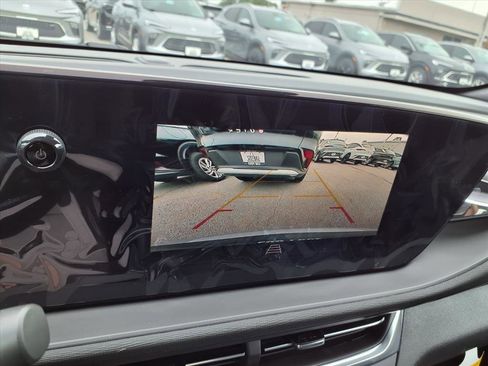 New 2026 Buick Envista Preferred w/ Convenience I Package image 4