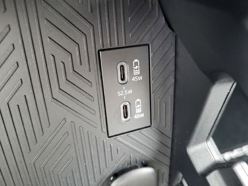 Used 2025 Toyota Tacoma TRD Off-Road image 20