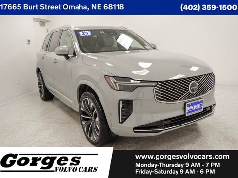 Certified 2025 Volvo XC90 B5 Plus image 1