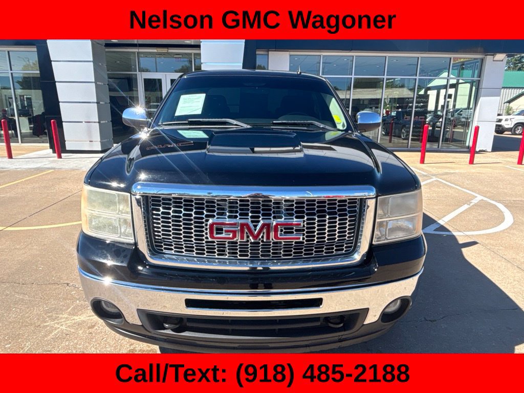 Used 2012 GMC Sierra 1500 SLE w/ Regional Value Package AWD/4WD image 2