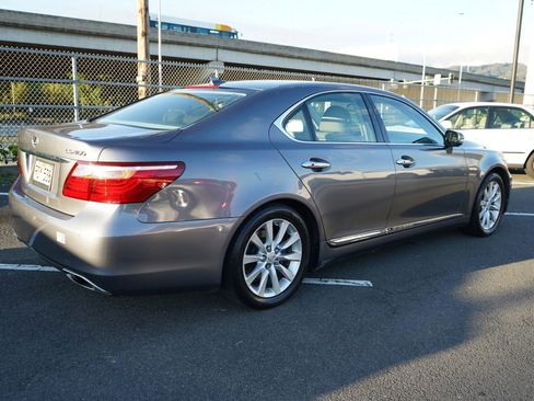 Used 2012 Lexus LS 460 image 28