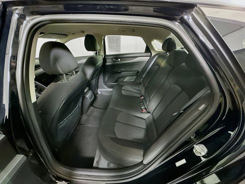 Used 2021 Kia K5 LXS image 25