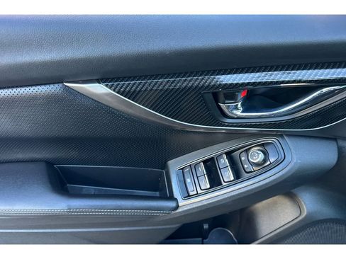 Used 2017 Subaru Impreza 2.0i Limited w/ Popular Package #2A image 13