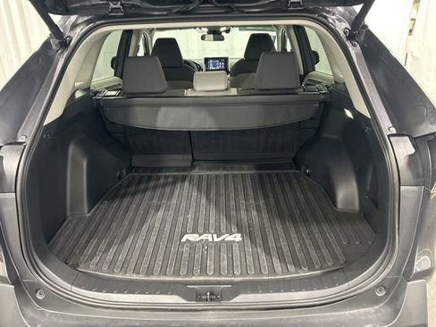 Used 2025 Toyota RAV4 XLE w/ Convenience Package AWD/4WD image 11
