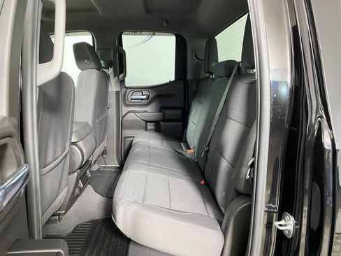 Certified 2023 Chevrolet Silverado 1500 Custom image 26