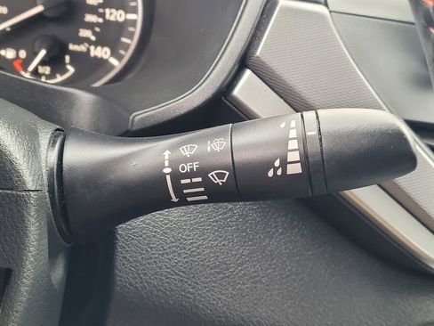 Used 2023 Nissan Altima 2.5 SR image 17