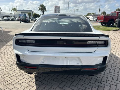 New 2026 Dodge Charger R/T AWD/4WD image 7