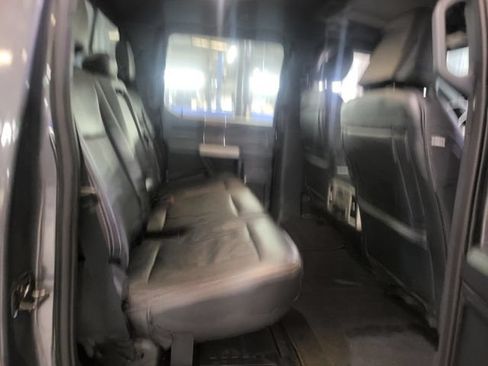 Used 2022 Ford F350 Lariat w/ Lariat Ultimate Package AWD/4WD image 9