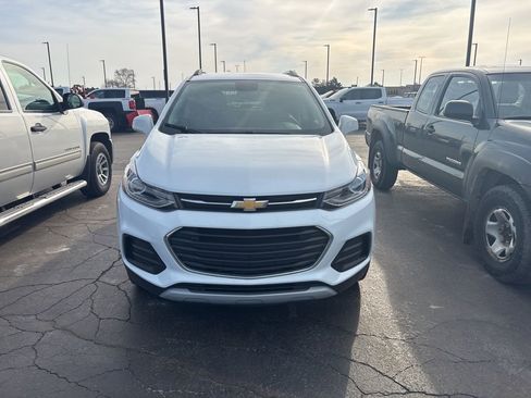 Used 2019 Chevrolet Trax LT w/ Driver Confidence Package image 7